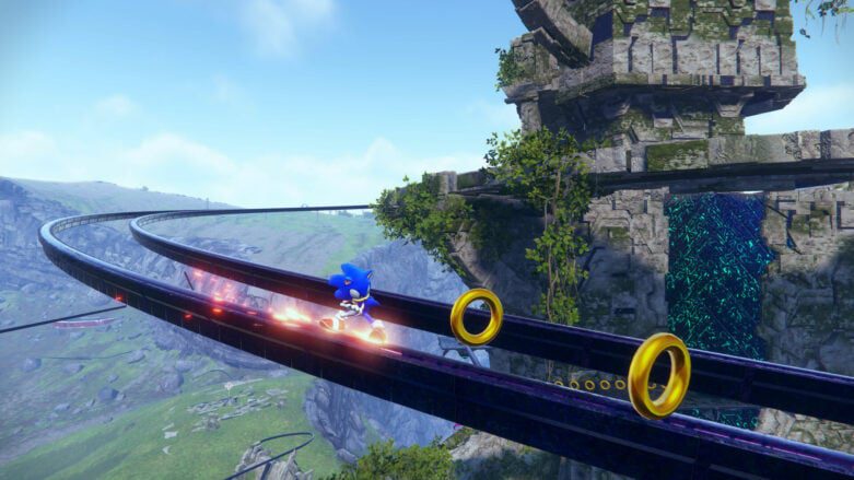 Uma versão 3D do Sonic mói num trilho com os icónicos anéis dourados