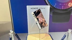 IFA 2023: Honor's V Purse é uma declaração de moda dobrável ao contrário