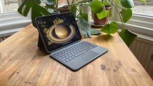 Os teclados do iPad da Logitech me permitem relatar o IFA 2023 sem um laptop