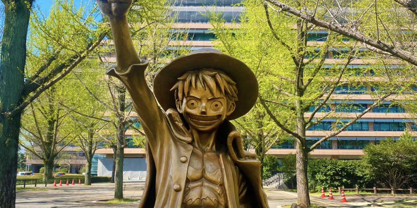 Estátua de One Piece Luffy em Kumamoto