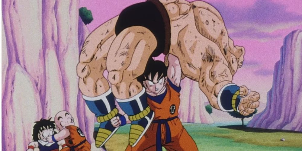 Goku segurando o corpo inerte de Nappa durante Dragon Ball Z.