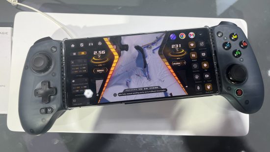 Controlador Shadow Blade 2 no MWC