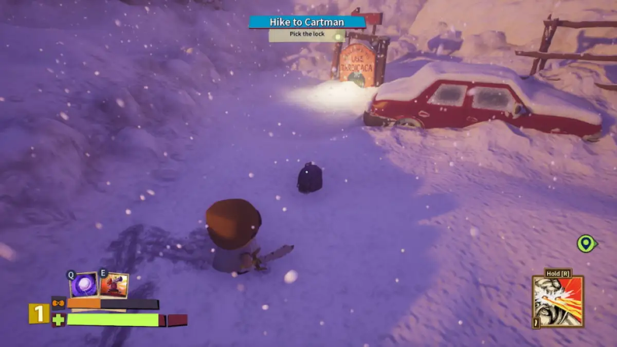 Jogador olhando para uma mochila perto de um carro preso na neve em South Park Snow Day