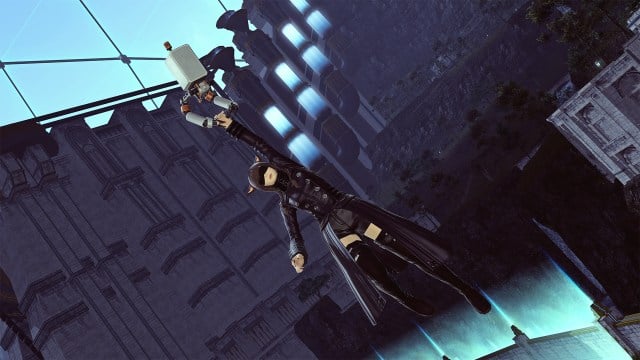 A montagem Alliance Raid Pod crossover Final Fantasy XIV x Nier Automata, com um Miqote portando um glamour inspirado em Yorha que tem bom