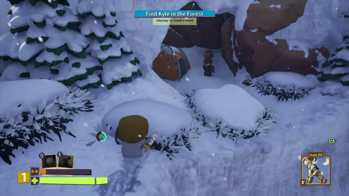 Jogador olhando para uma mochila entre uma pessoa e uma barraca em uma caverna em South Park Snow Day