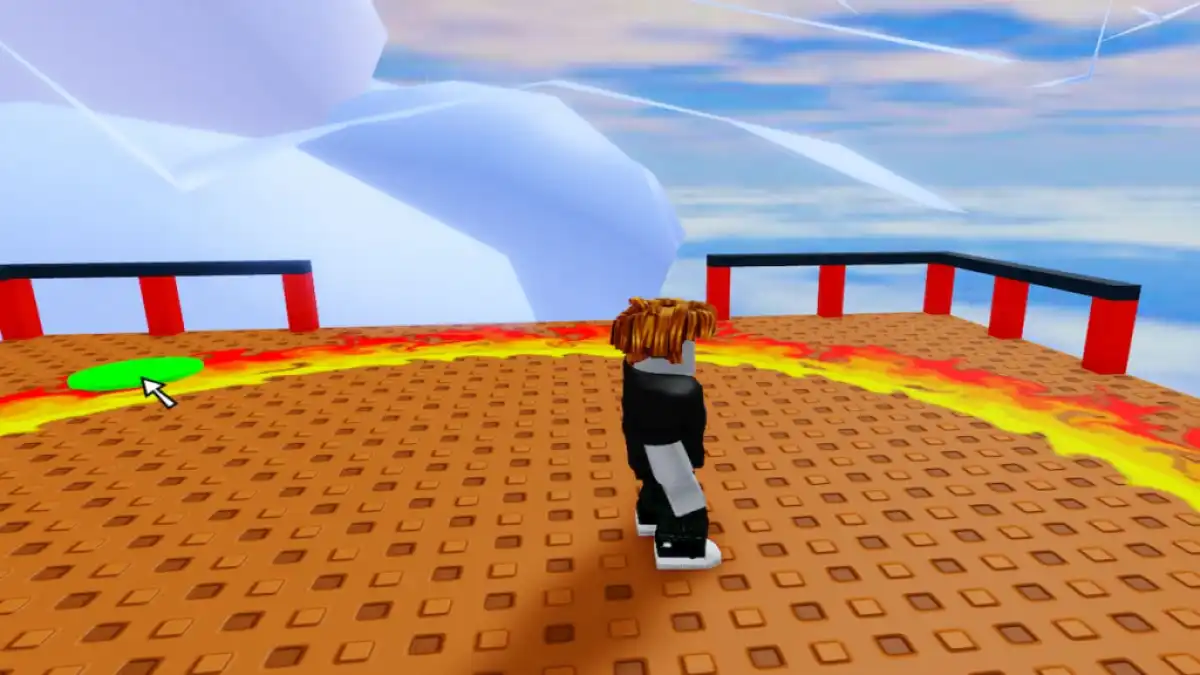 Um jogador em pé em uma plataforma no Roblox Classic Event