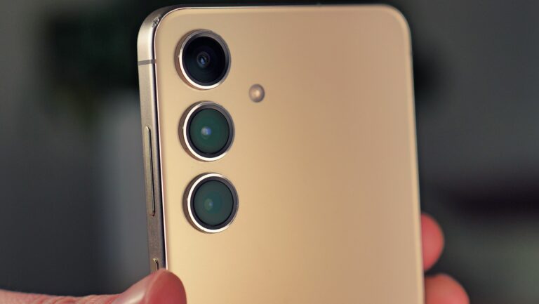 Samsung Galaxy S25 pode apresentar as mesmas câmeras principal e selfie