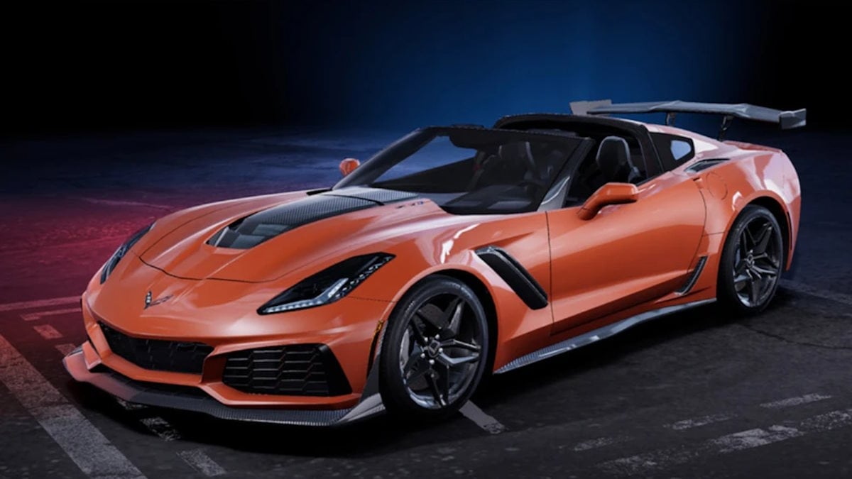 O Corvette ZR1 na garagem em NFS Heat