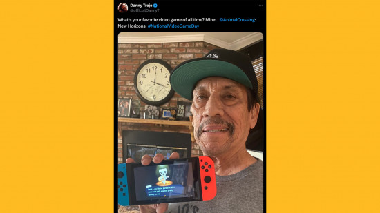 Danny Trejo Animal Crossing New Horizons: Uma imagem de Danny Trejo segurando um Nintendo Switch com o KK Slider na tela.