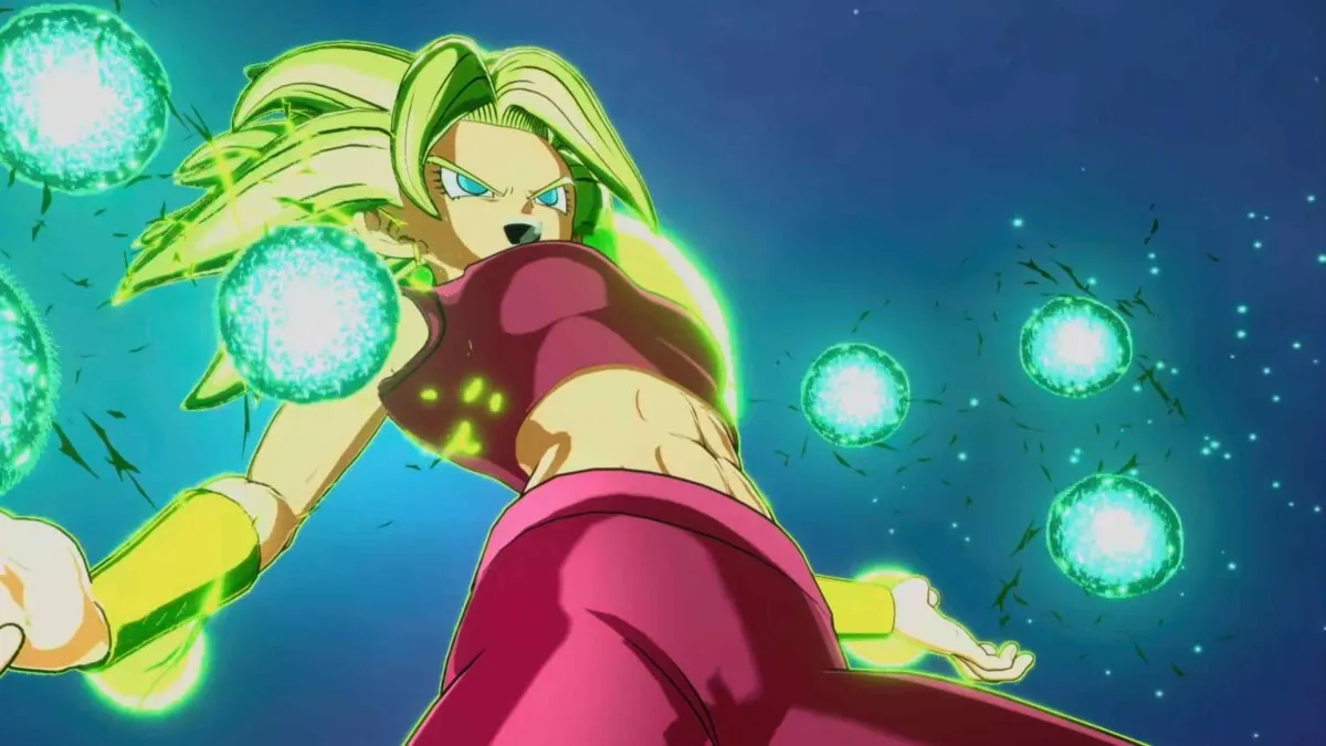 Super Saiyan Kefla fazendo seu Super Move em Dragon Ball Sparking Zero.