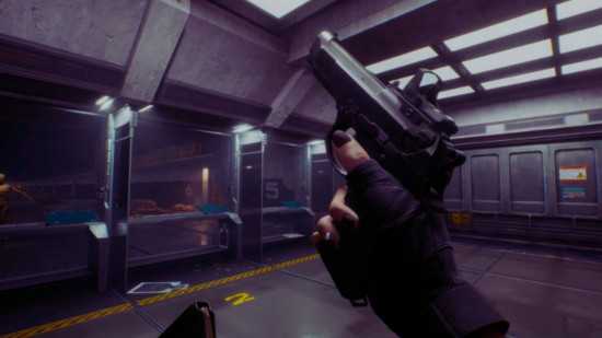 captura de tela do personagem recarregando uma pistola no jogo Delta Force