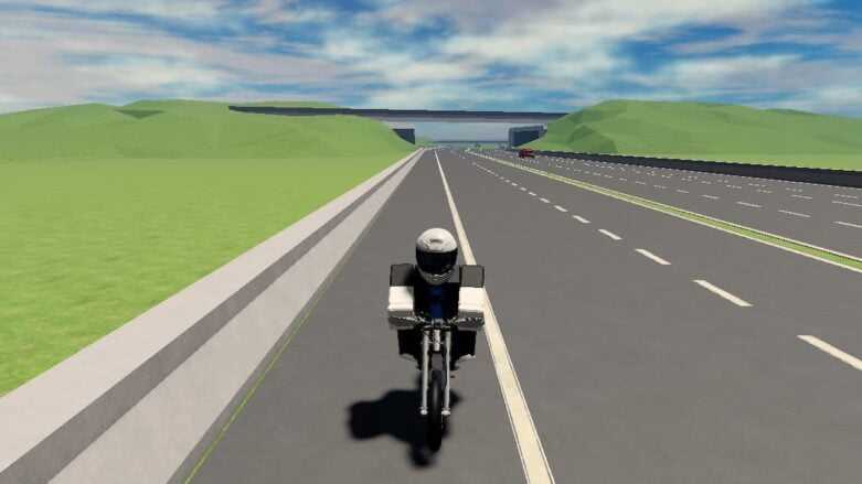 Roblox Motorush andando de moto em uma rodovia